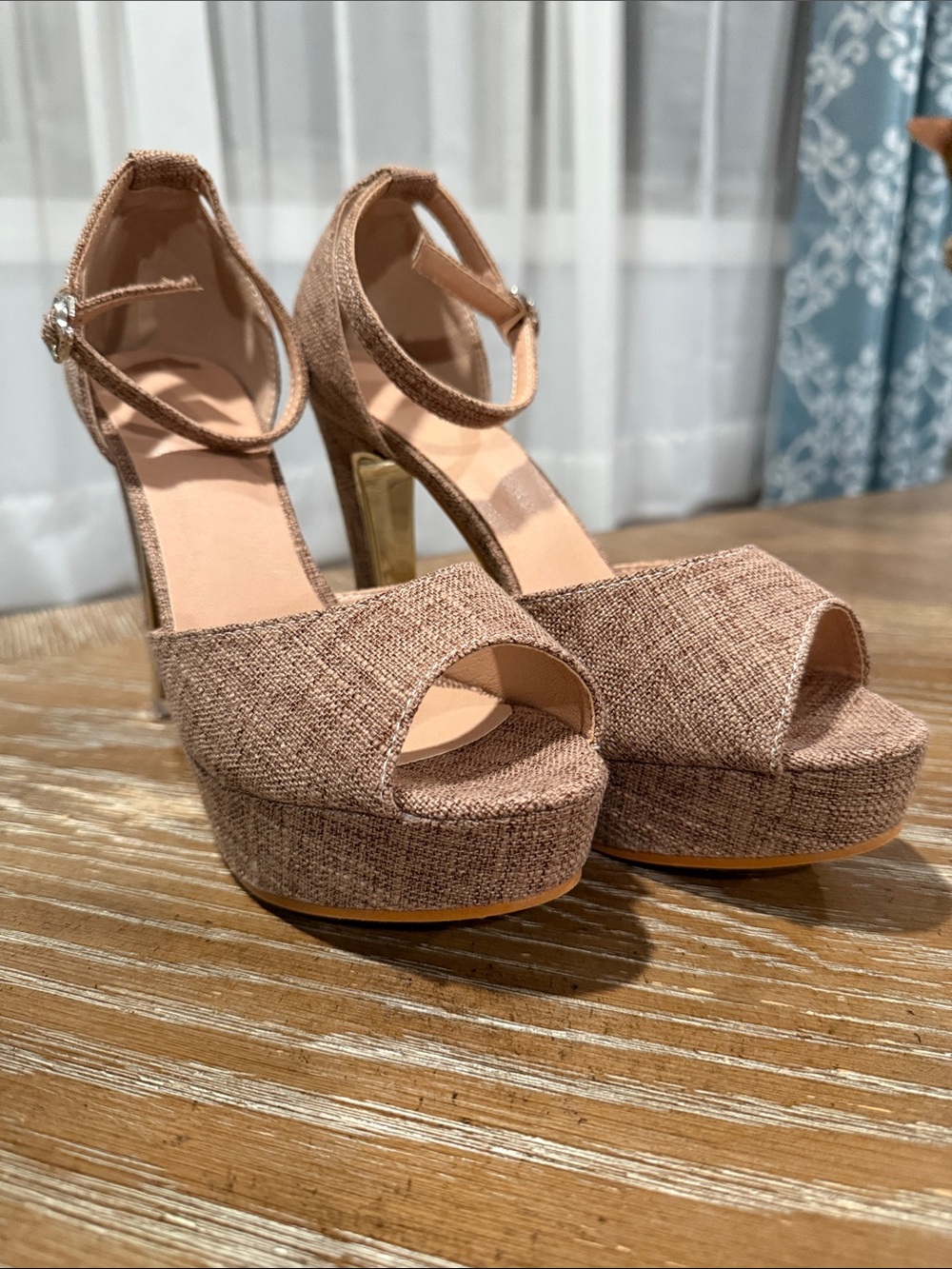 4.5 inch Brown Heels